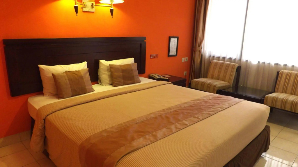 Guntur Hotel