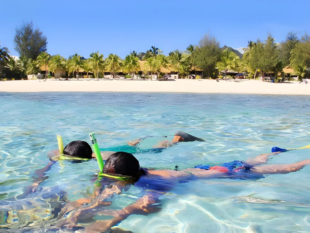 Crown Beach Resort & Spa