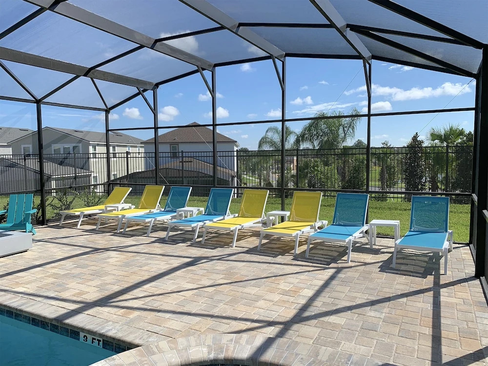 So_960r Solara Luxury 5 Bedroom Home