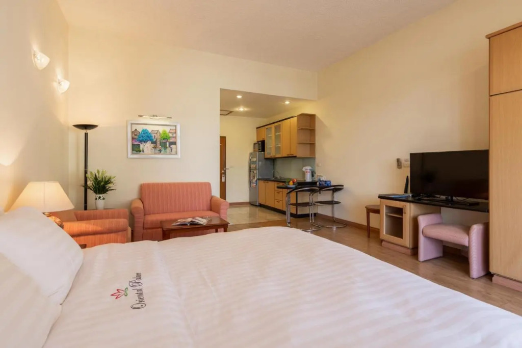 Oriental Palace Apartments Hanoi