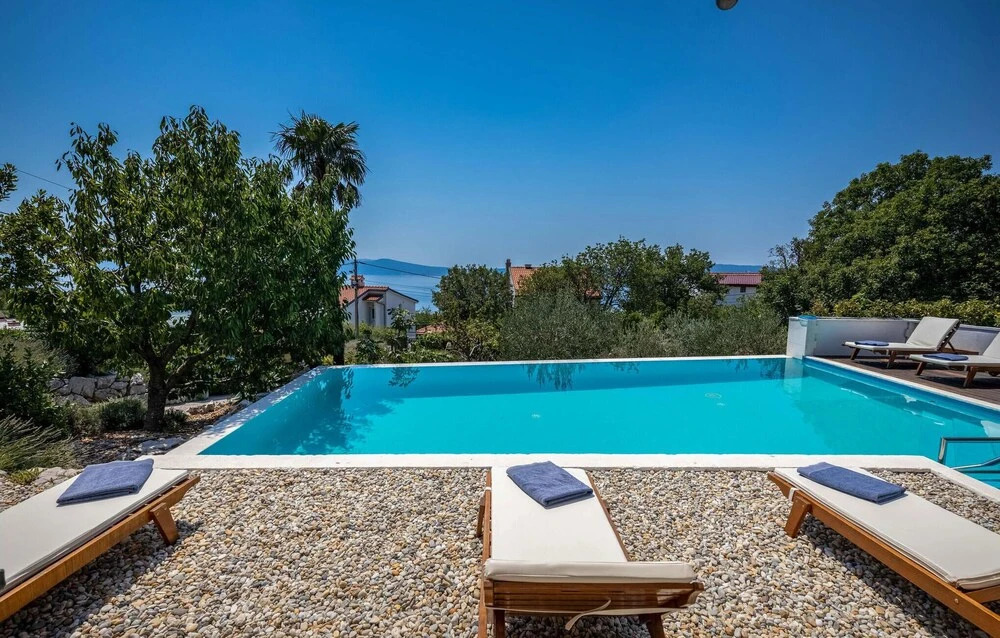 Nice Home in Crikvenica With 4 Bedrooms, Outdoor Swimming Pool and Heated Swimming Pool