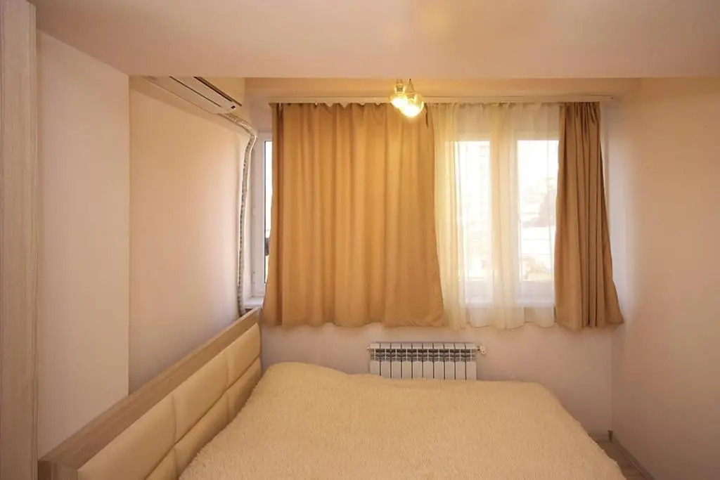 47A Excellent apartment center capital