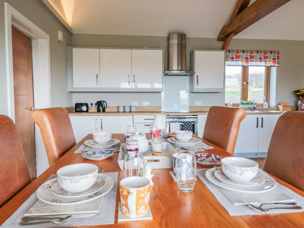 Lundy Lodge - Begwyns View