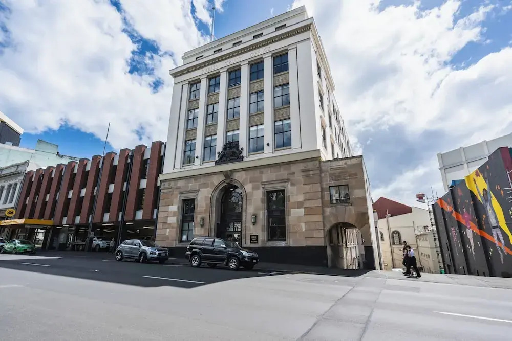 Deluxe Inner-city Apartment on Moray