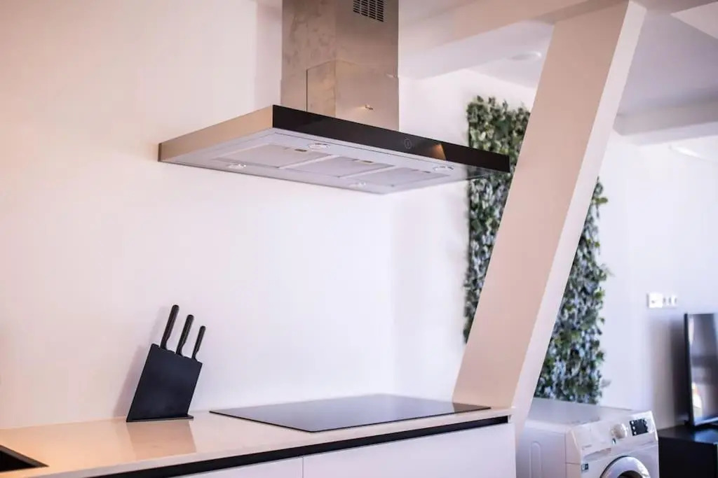 Exceptional 3 Bedroom Serviced Apartment 83m2 -NB304E-