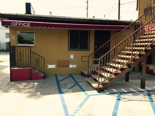 Sunrise Motel