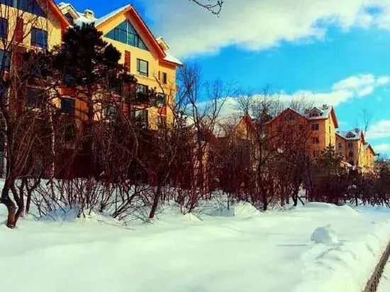 Changbaishan Spa Travel Motel