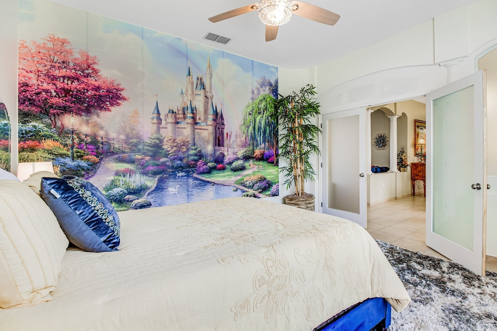 Dog-friendly Home w/ Private Pool, High-speed Wifi, and Central AC
