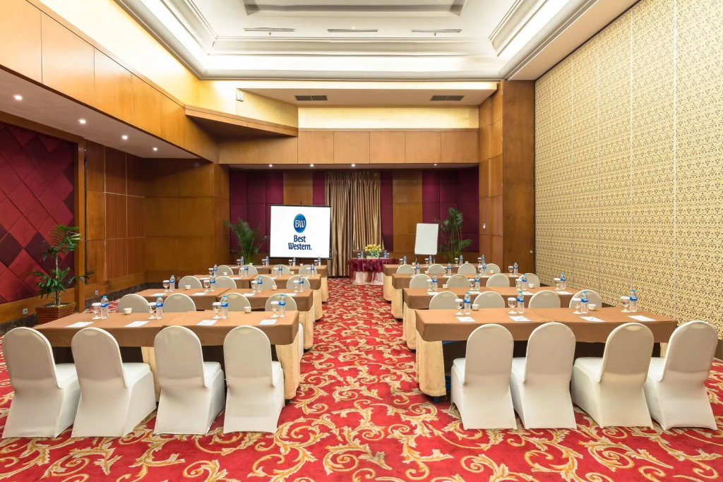 Best Western Mangga Dua Hotel & Residence