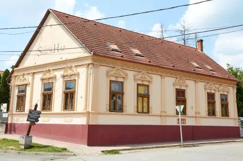 Sarok Vendégház