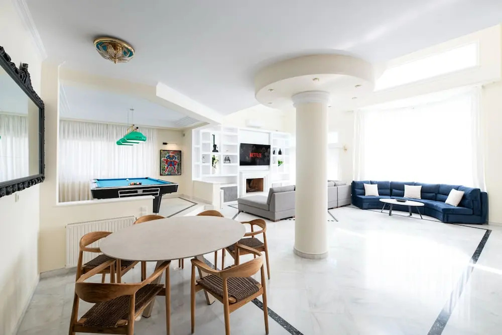 Vouliagmeni Athenian Riviera Villa