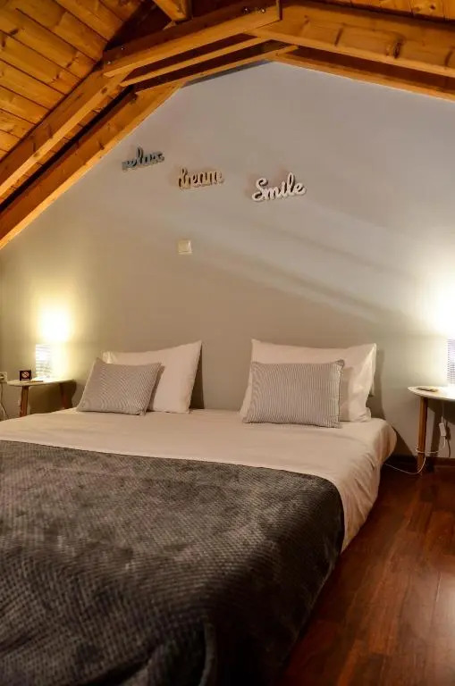 Historic Center Nest for 3