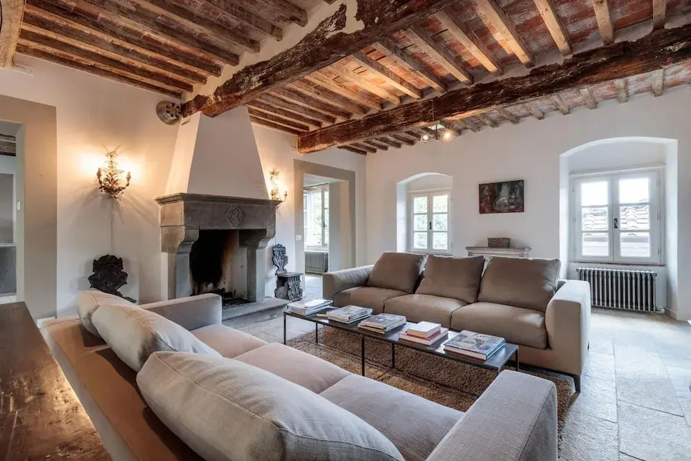 Palazzo Giusti, Understated Luxury with a Welcoming Ambience on the Hills of Lucca