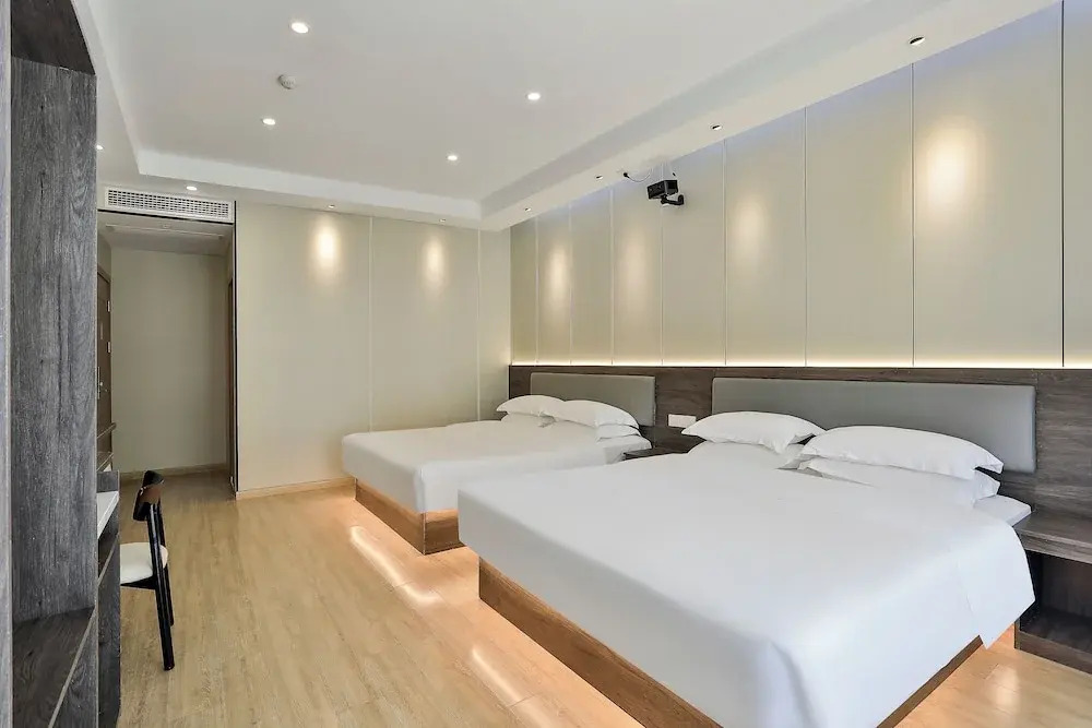 Yinshu Lunasvilla Courtyard Garden Resort Hotel
