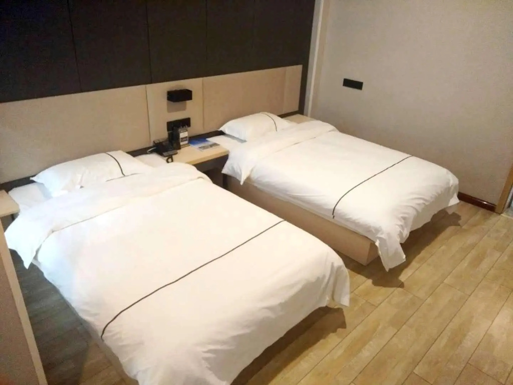 Thank Inn Plus Hotel Hebei Tangshan Lunan District Railway Station