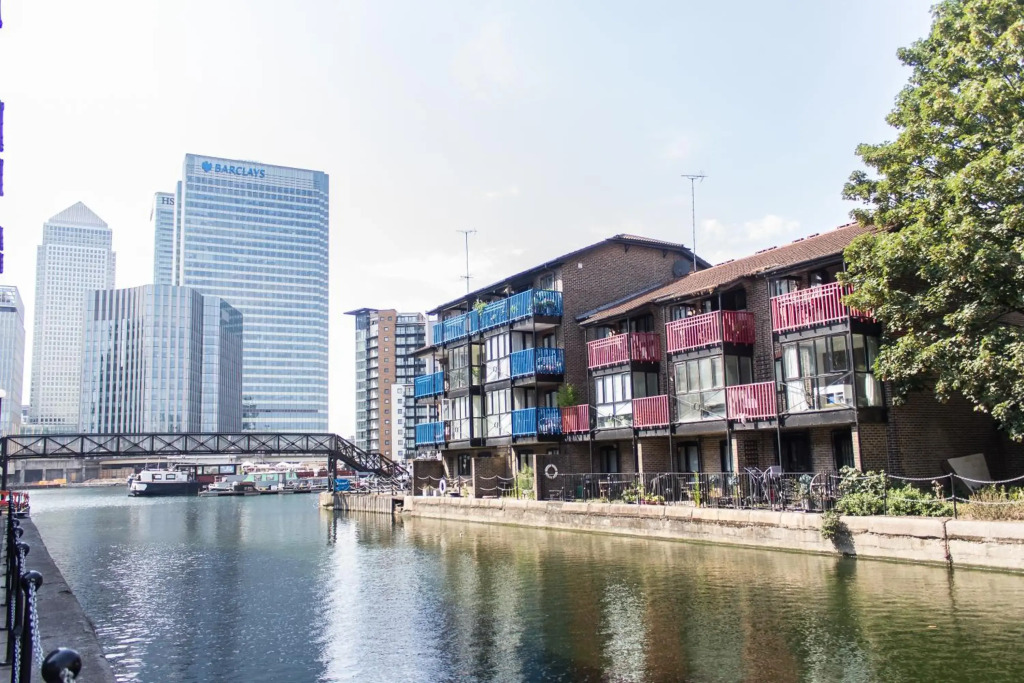 London City Premium Apartment with Parking
