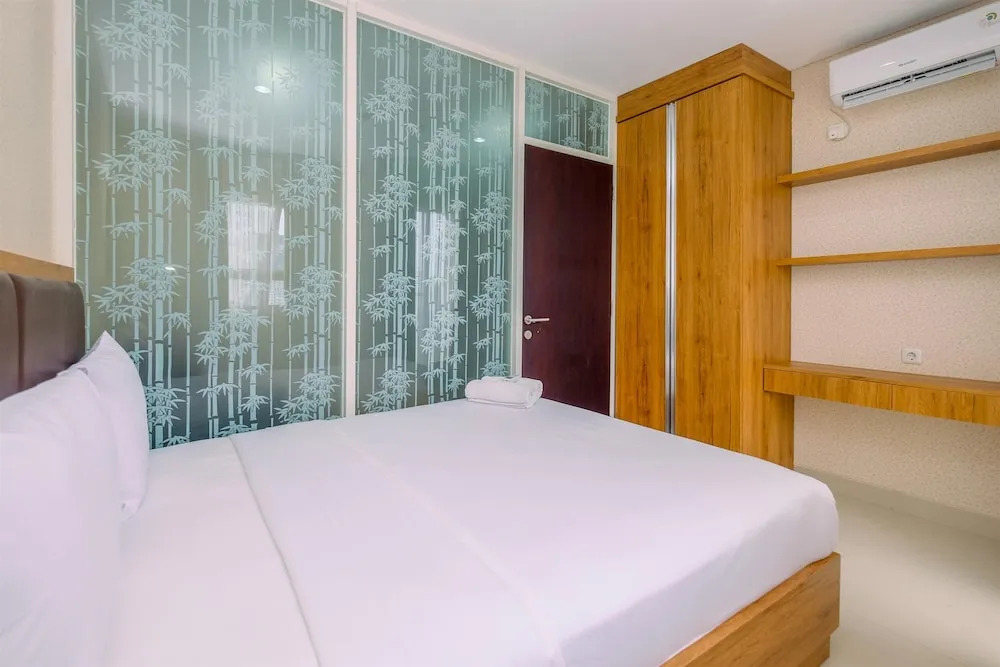 Homey and Nice 1BR Apartment at Atlanta Residence By Travelio