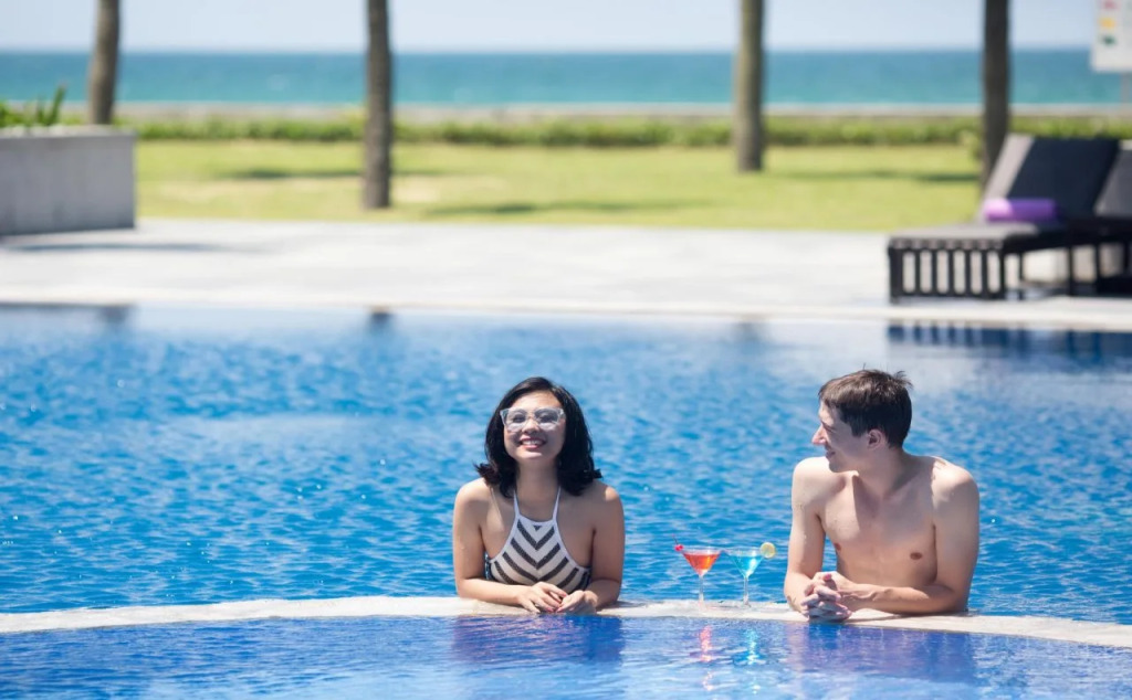 Lapochine Beach Resort