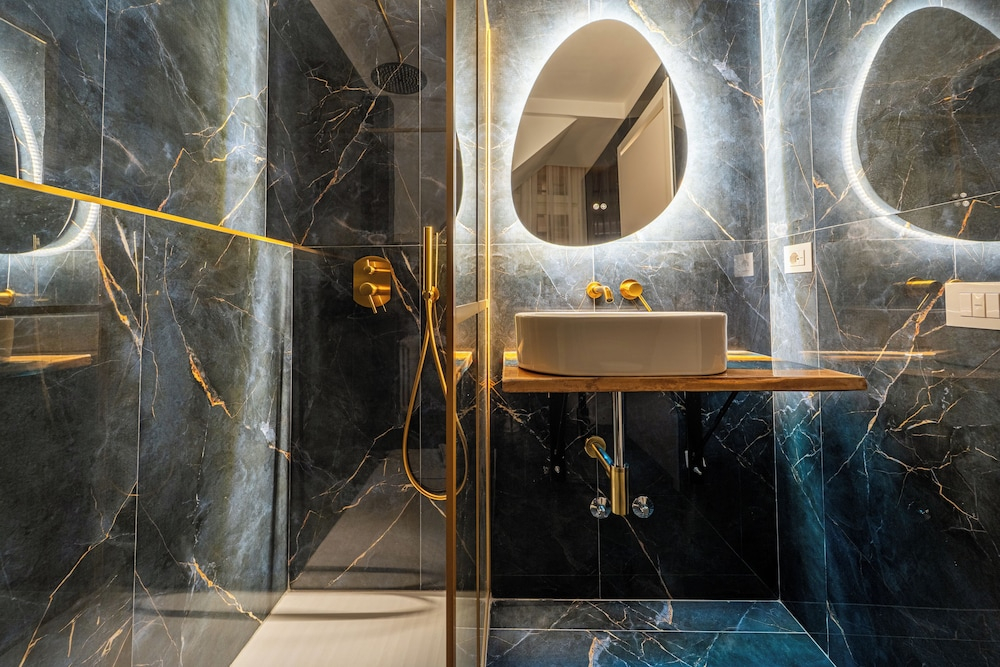Giulia Urban Retreat Suites