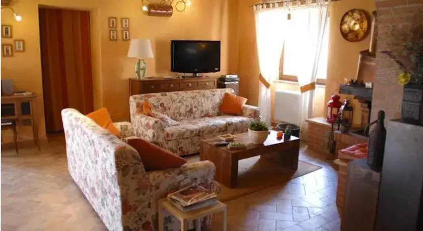 Villa Podere Castello