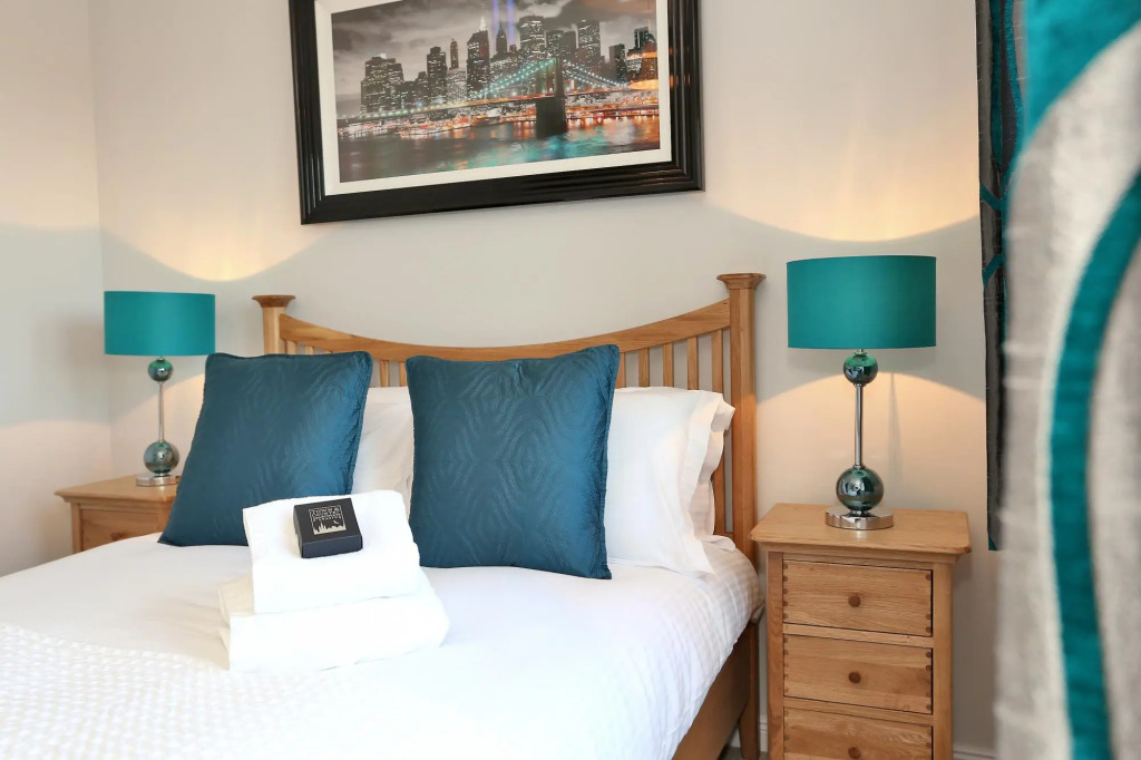 Bright Birchlee Home in Inverurie, Scotland