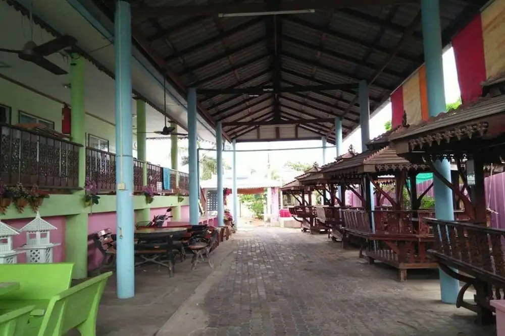 OYO 840 Choosri Resort