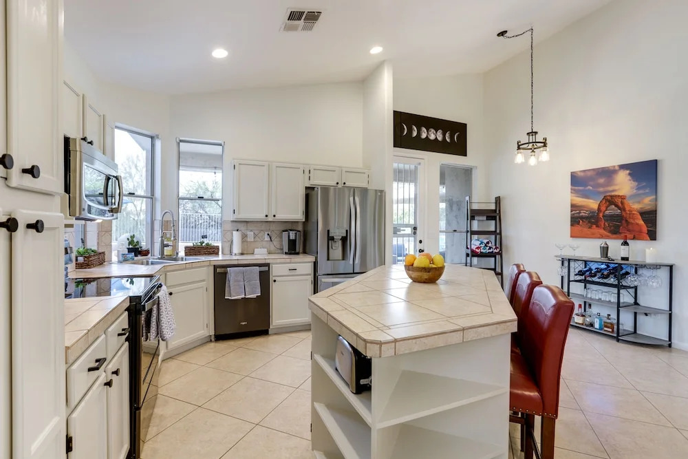 Upscale Cave Creek Home w/ Private Pool & Spa!