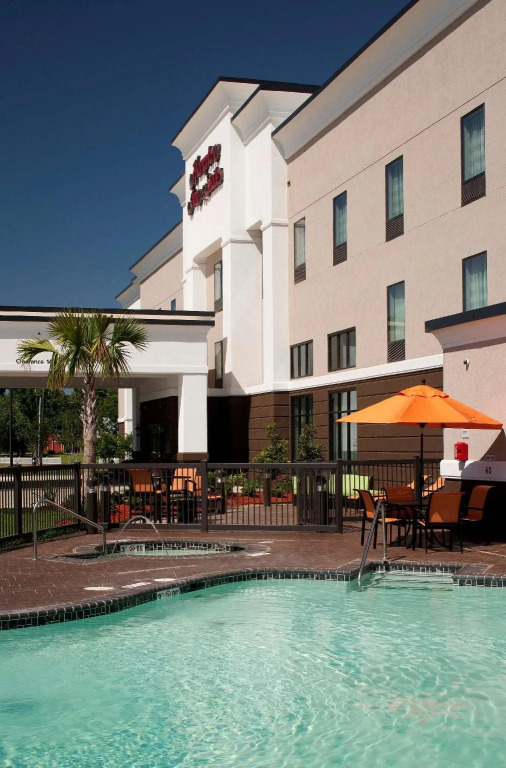 Hampton Inn and Suites Marksville