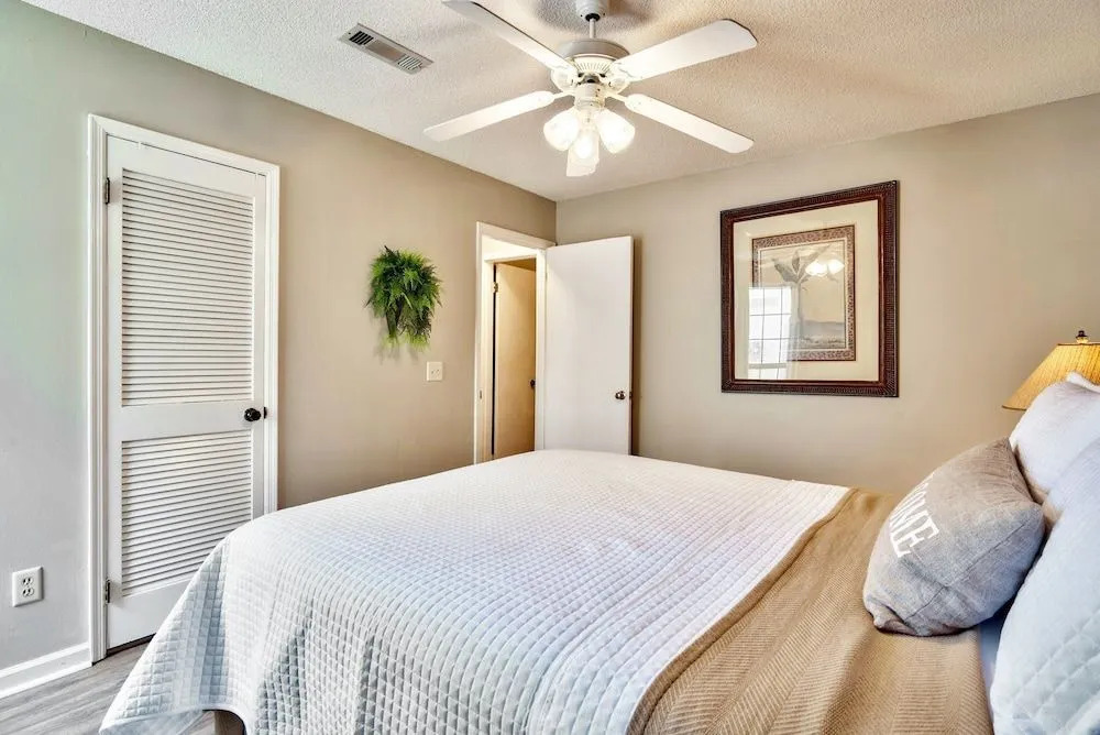 17462 Front Beach Rd Townhouse - 1 Br townhouse by RedAwning