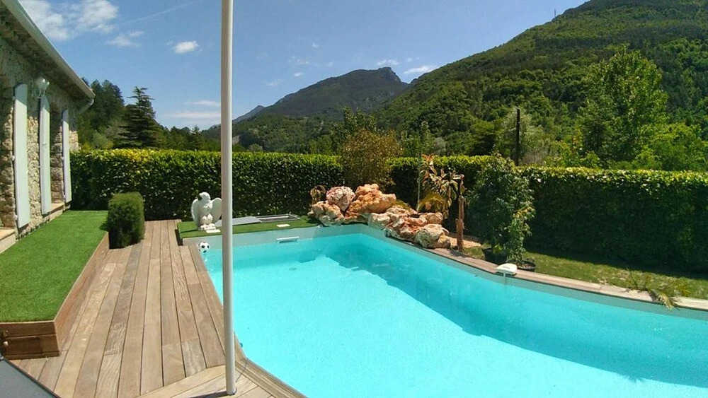 Villa With 4 Bedrooms in Puget-théniers, With Wonderful Mountain View, Private Pool and Enclosed Garden - 40 km From the Slopes