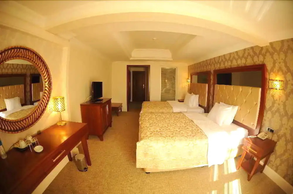 Asia Royal Suite