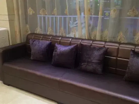 Valley Business Hotel