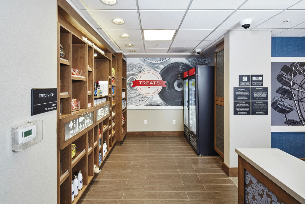 Hampton Inn & Suites Sacramento at CSUS