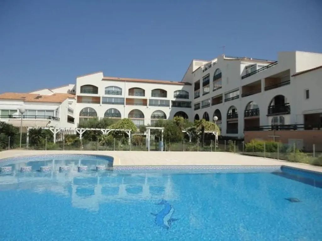 Appartement Port Camargue, 3 pièces, 6 personnes - FR-1-250-192