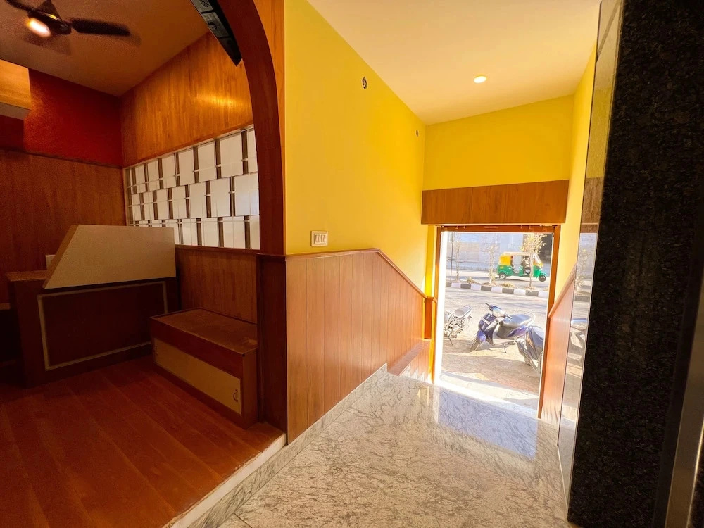 FabHotel BNS Comforts