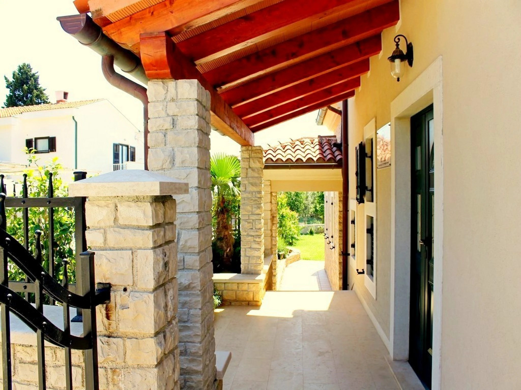 Apartments Salu