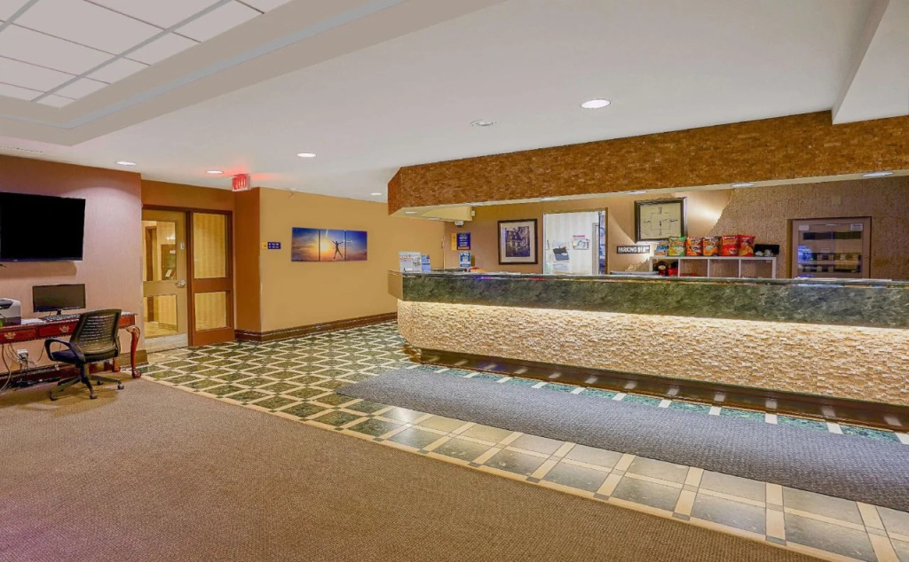Days Inn by Wyndham Niagara Falls Lundys Lane