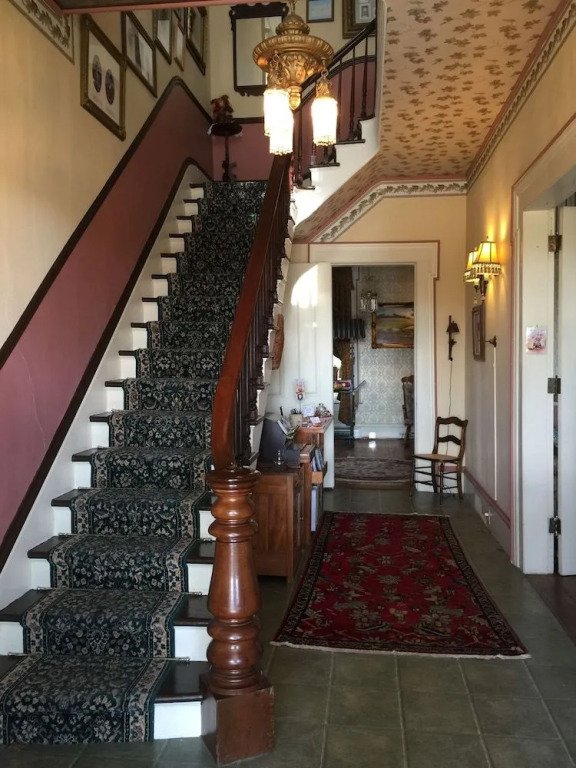 The Gridley Inn B&B
