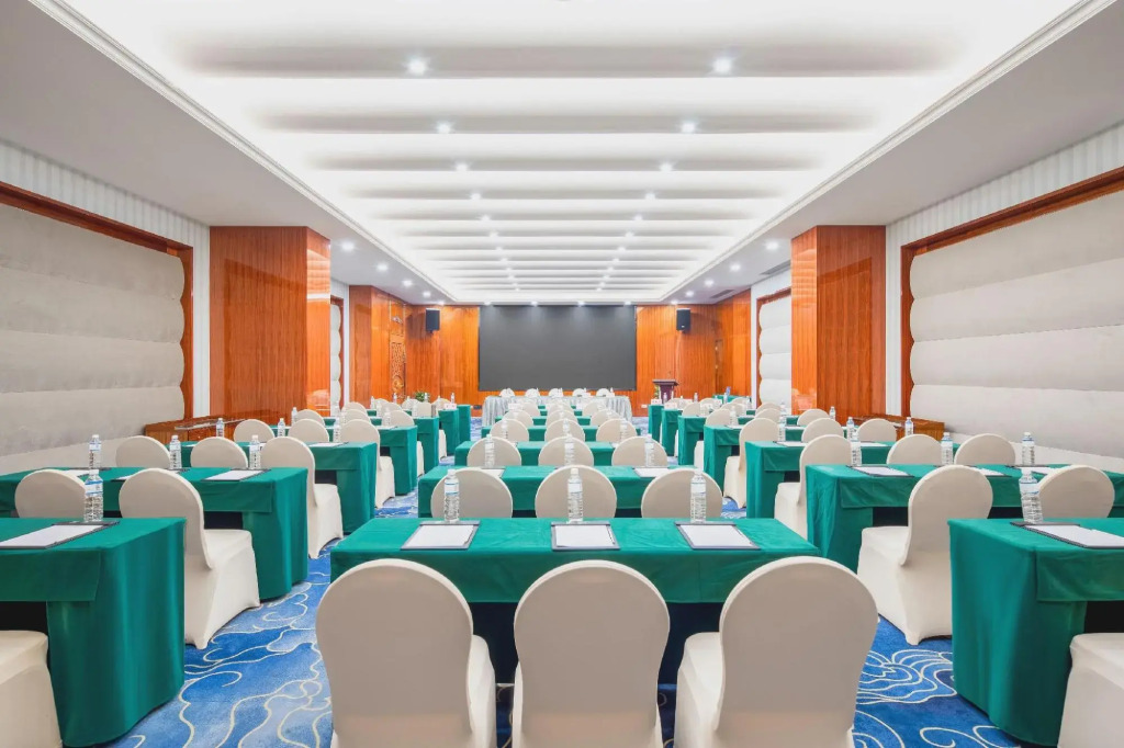 Shimen Qinghe Hotel