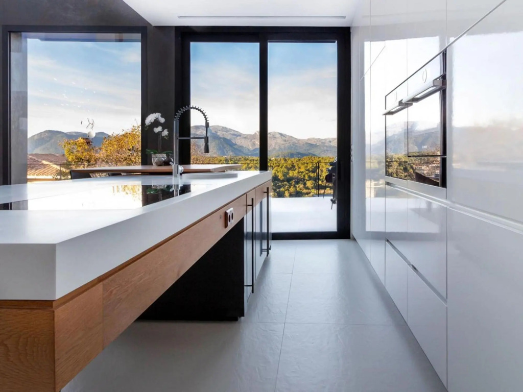 Villa in Búger with Rooftop Pool & Scenic Views