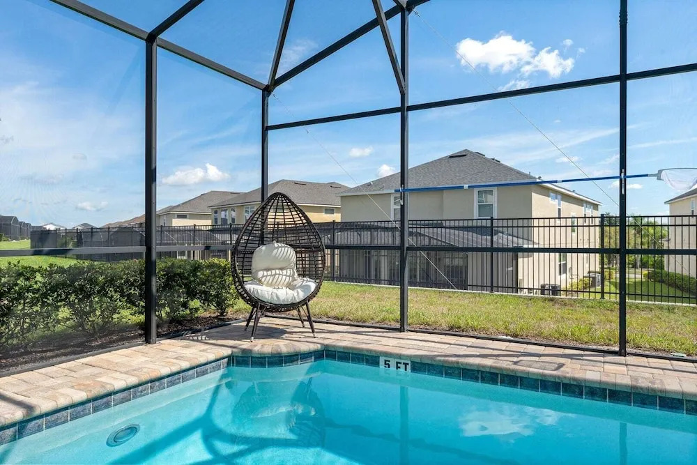 Ideal for Groups - 9br, 6BA Private Pool