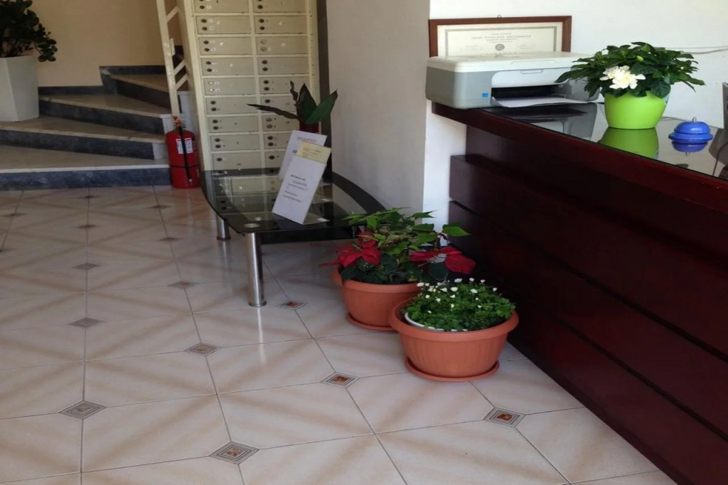Zefyros Hotel