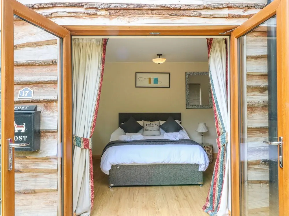 Dorado Lodge