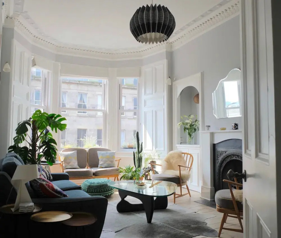 Scandi-style 1 Bedroom City Centre Apartment