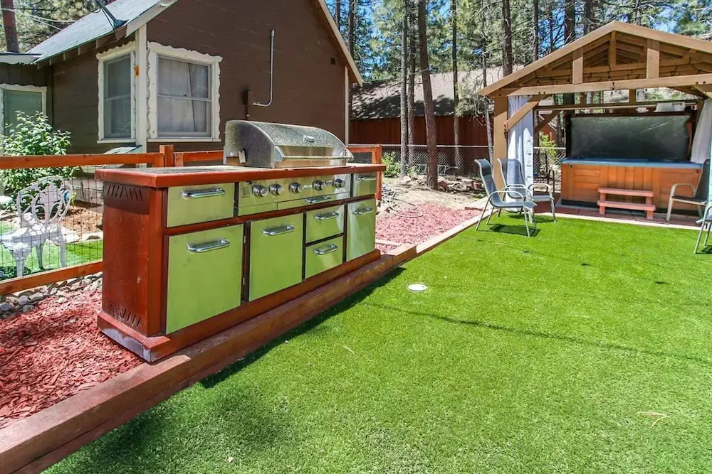 Robins Roost-1837 by Big Bear Vacations