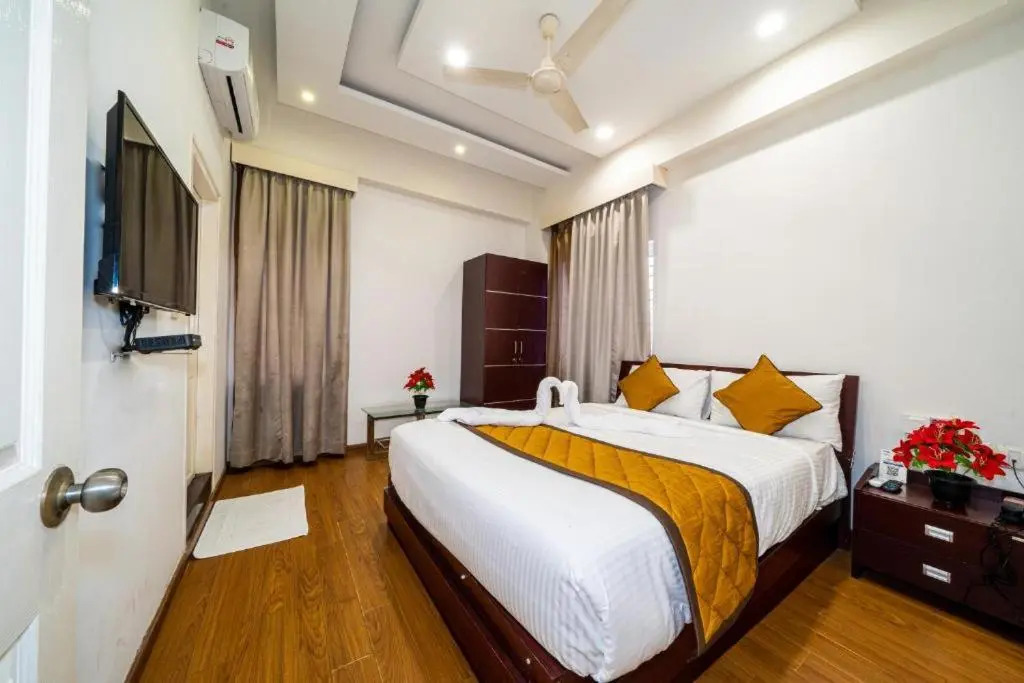 Fabhotel Arcade Inn Suites
