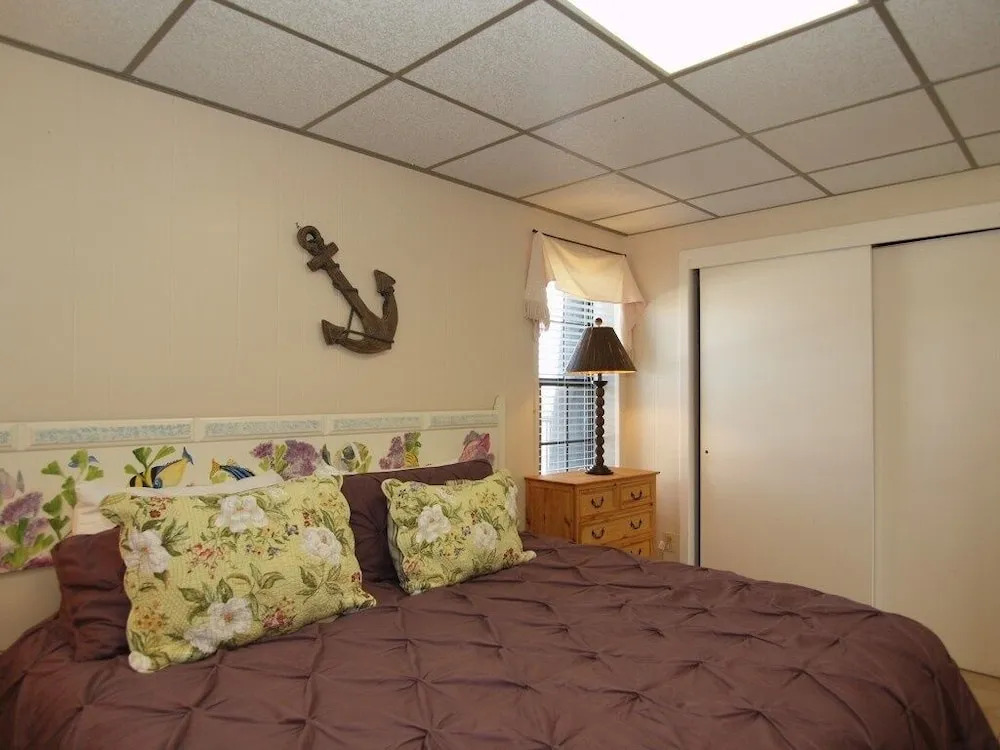 Island 36 2 Bedroom Condo