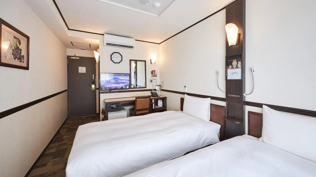 Toyoko Inn Chiba Shin kamagaya Ekimae