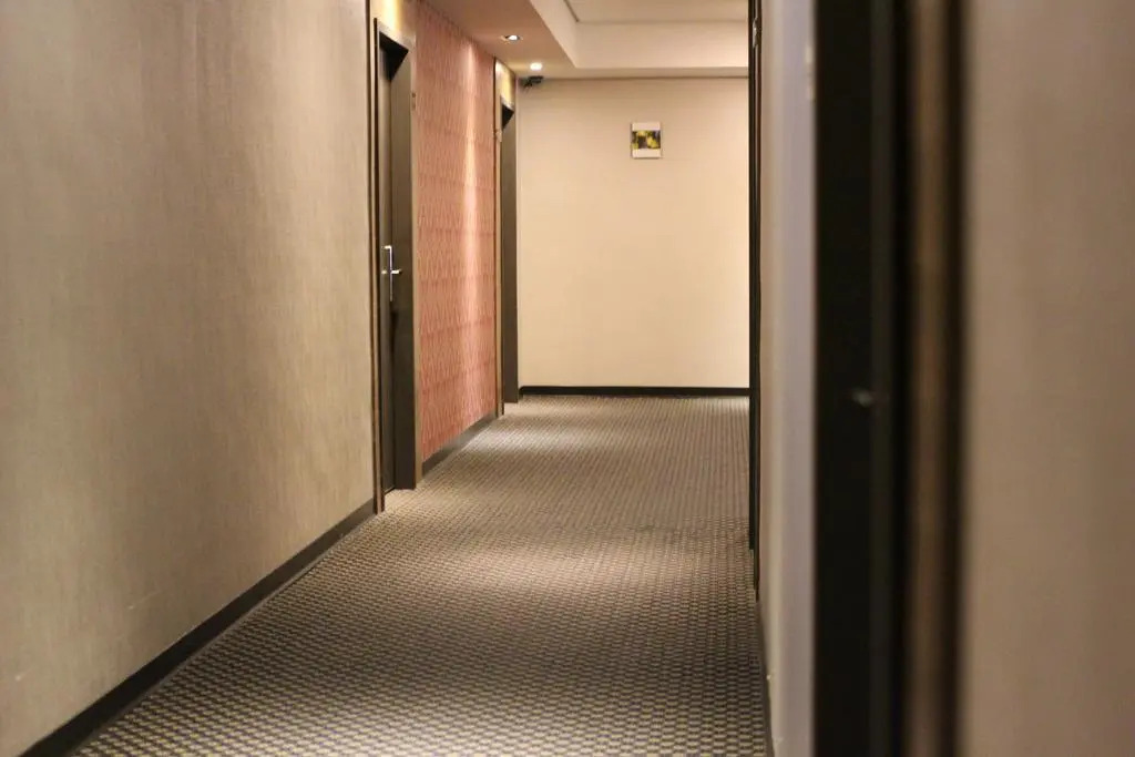 Home Full Hotel