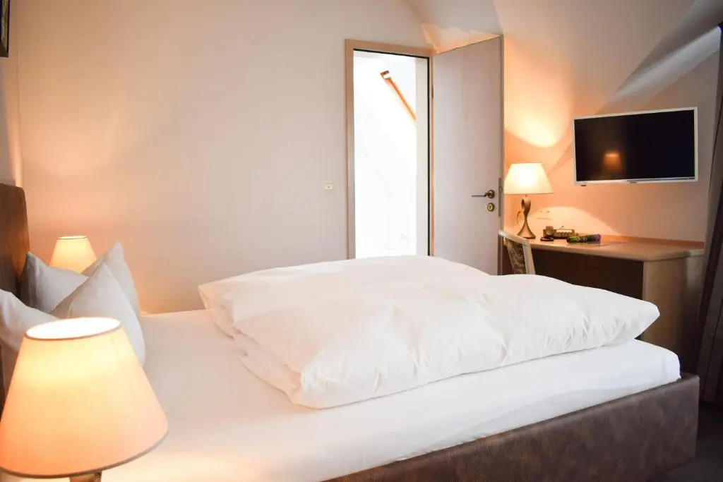Castell Hotel & Restaurant
